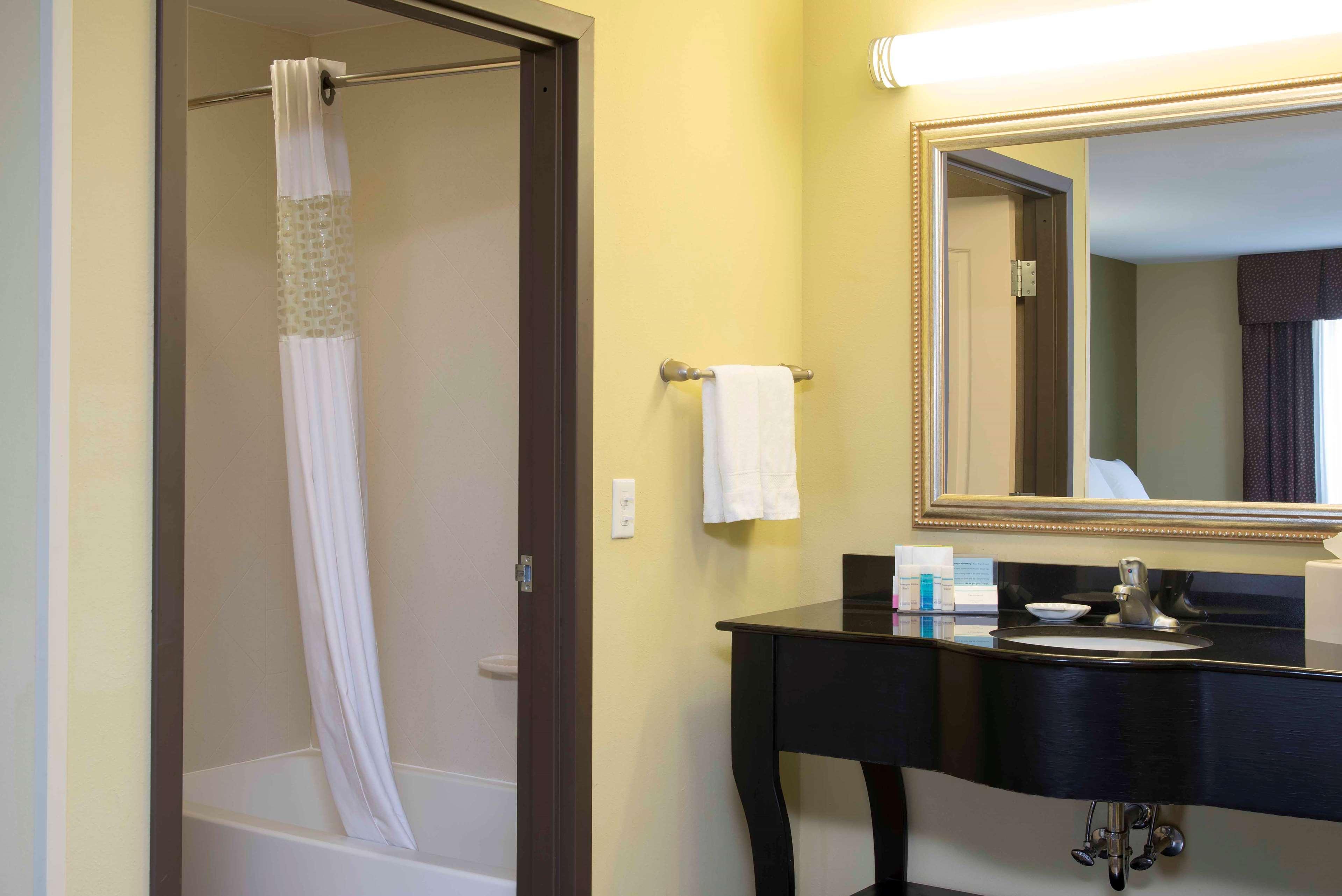 Hampton Inn & Suites Danville Ngoại thất bức ảnh