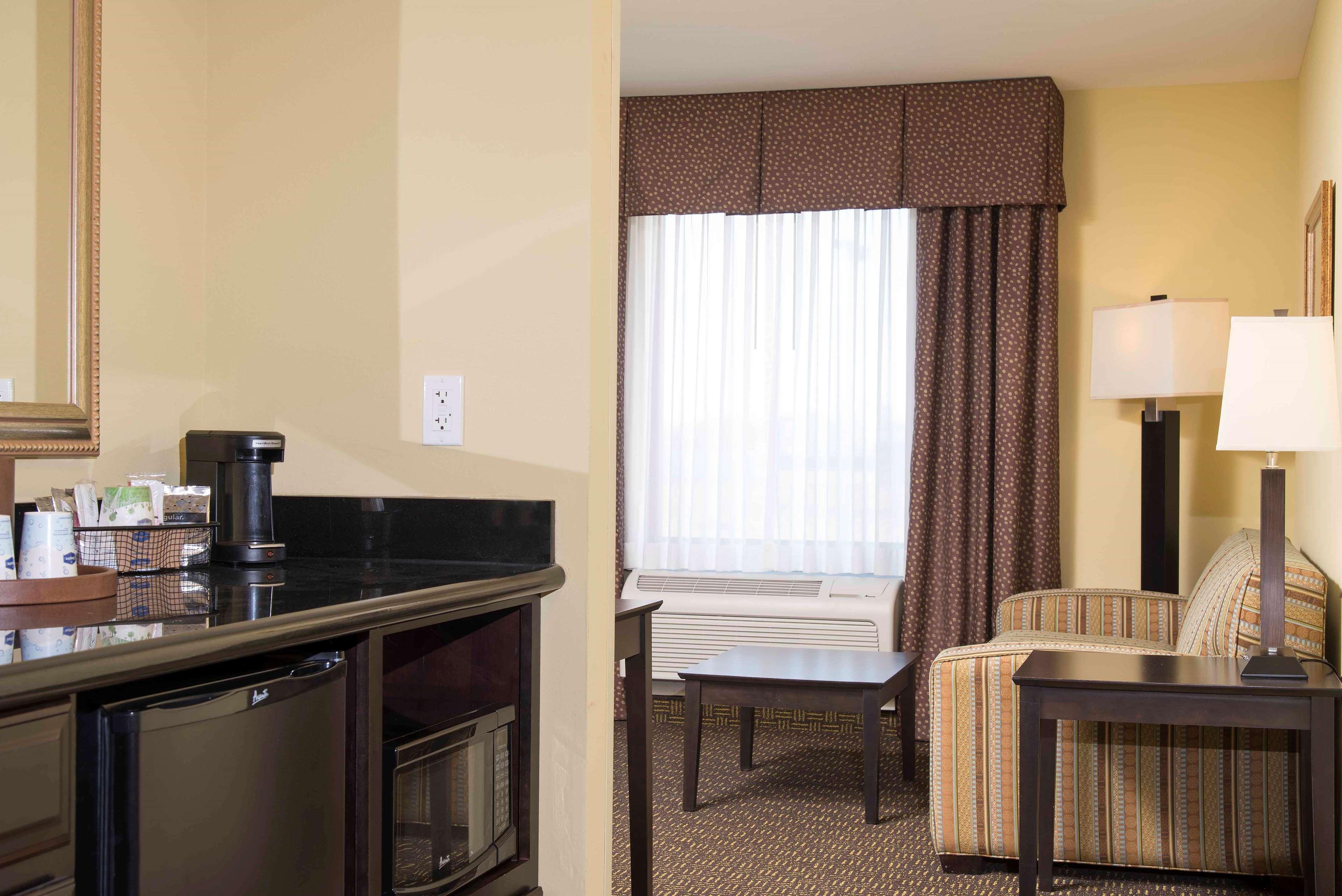 Hampton Inn & Suites Danville Ngoại thất bức ảnh