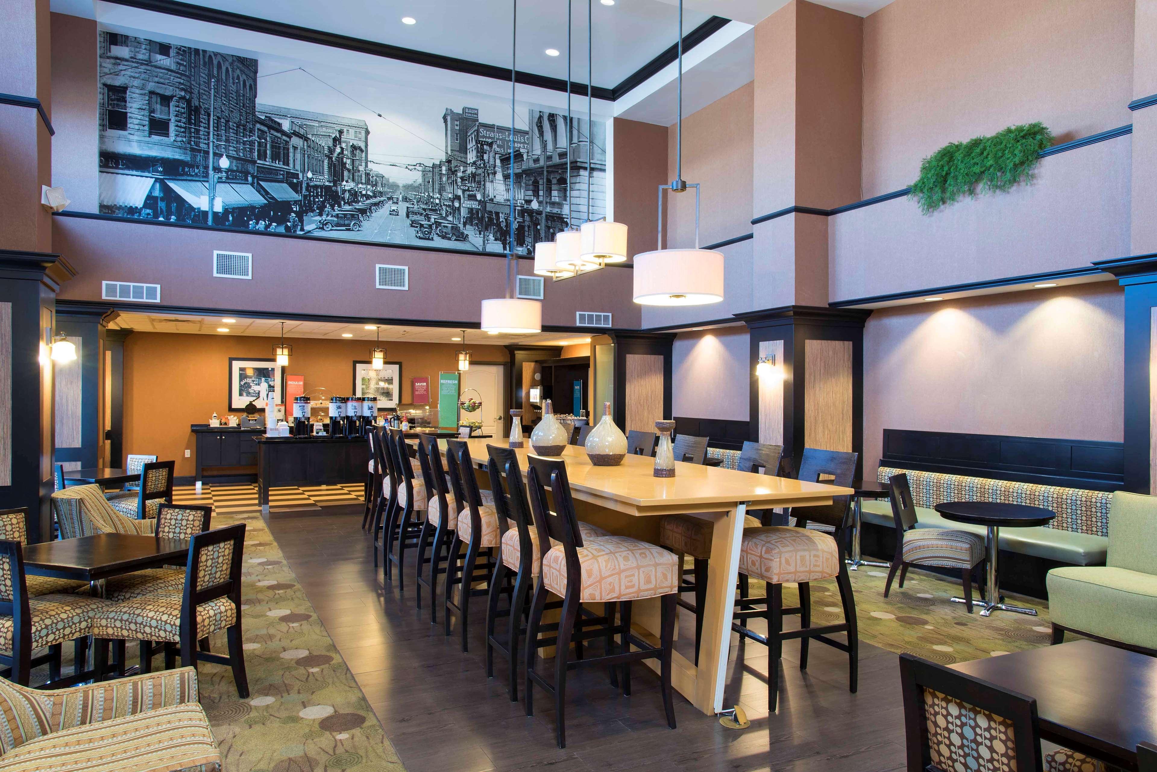 Hampton Inn & Suites Danville Ngoại thất bức ảnh