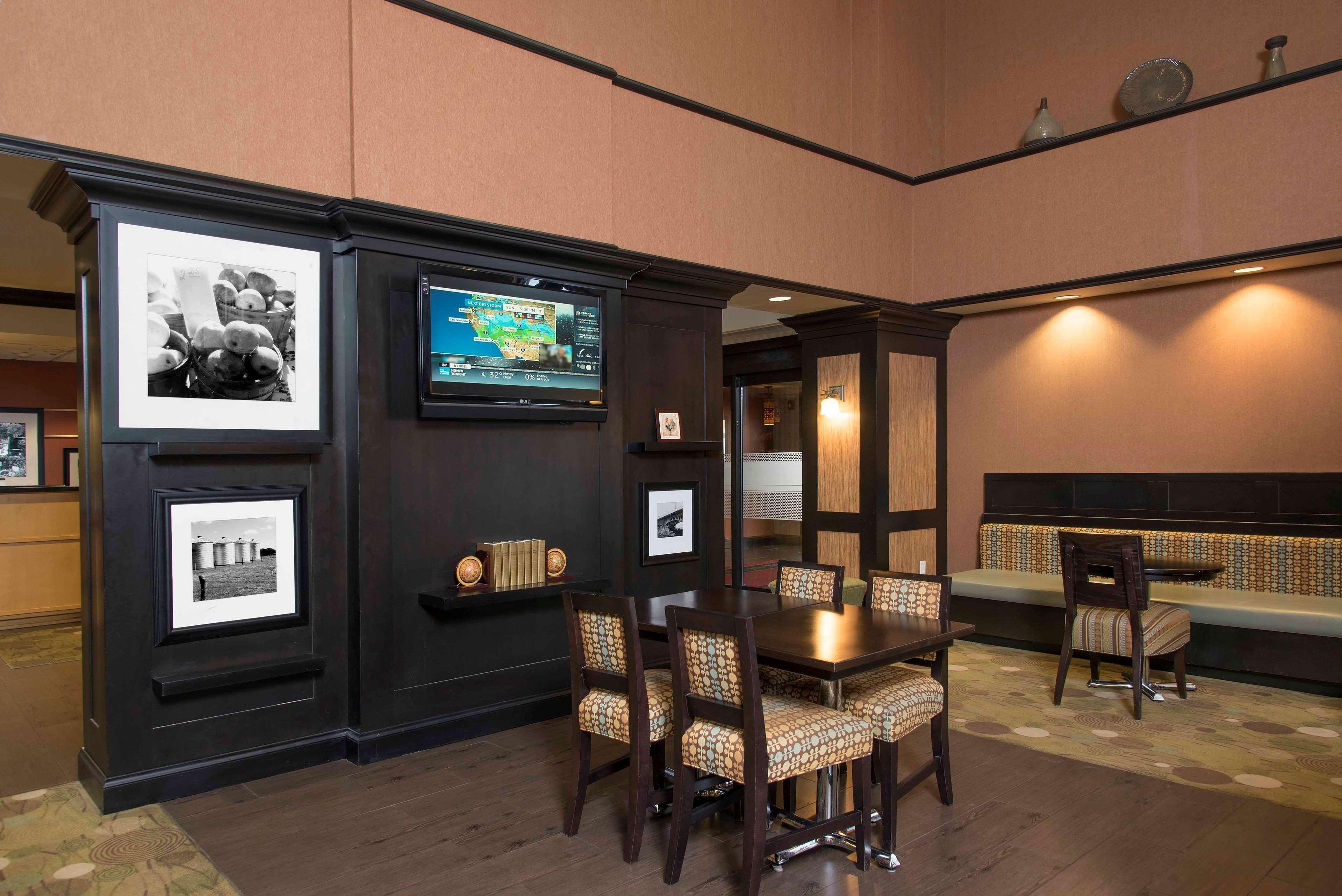 Hampton Inn & Suites Danville Ngoại thất bức ảnh