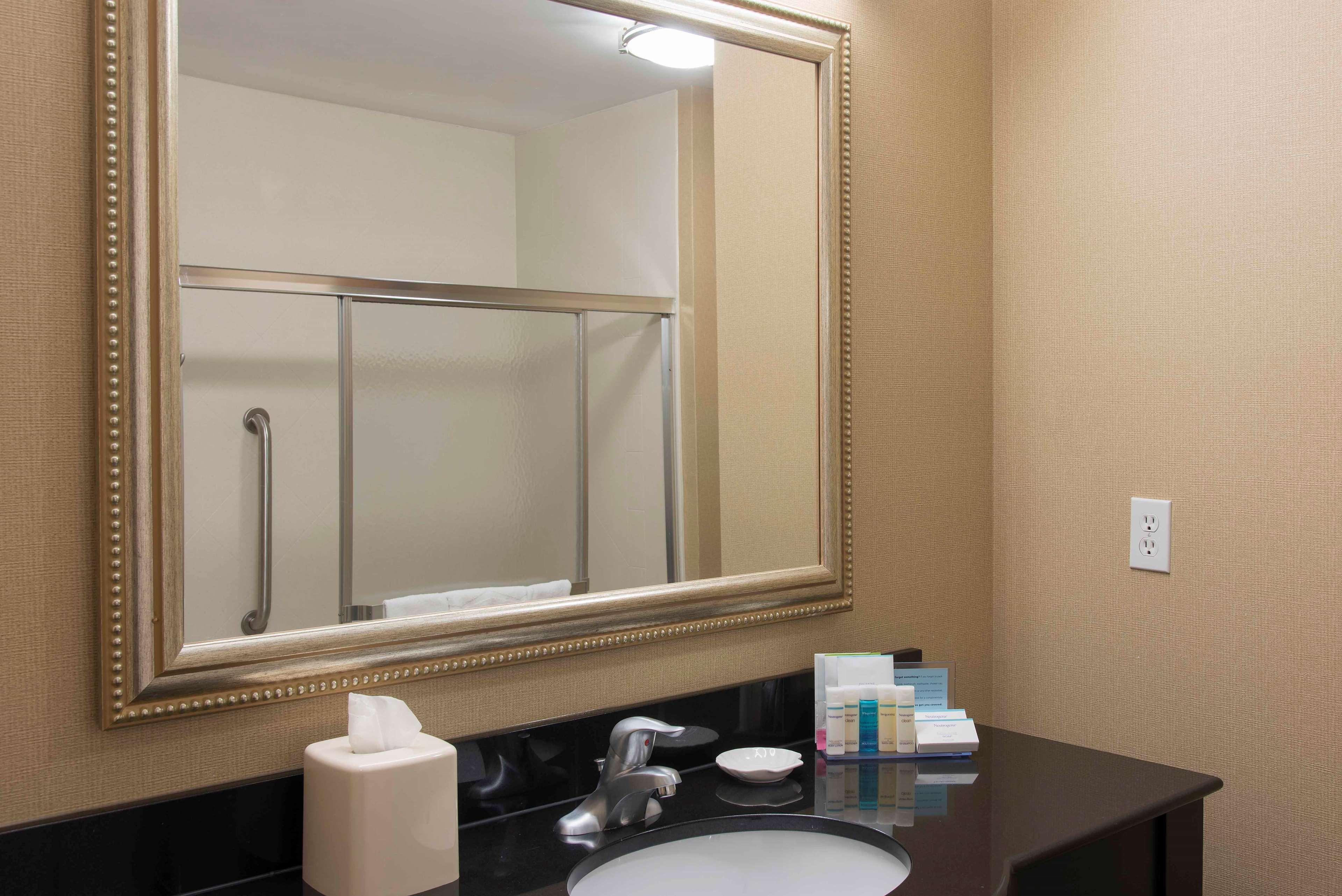 Hampton Inn & Suites Danville Ngoại thất bức ảnh